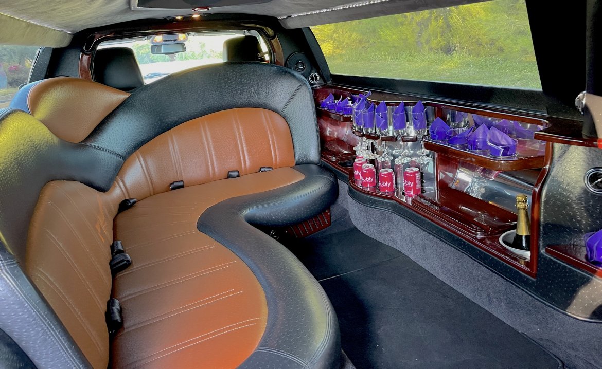 Limousine for Sale in Temecula, CA - Photo 12