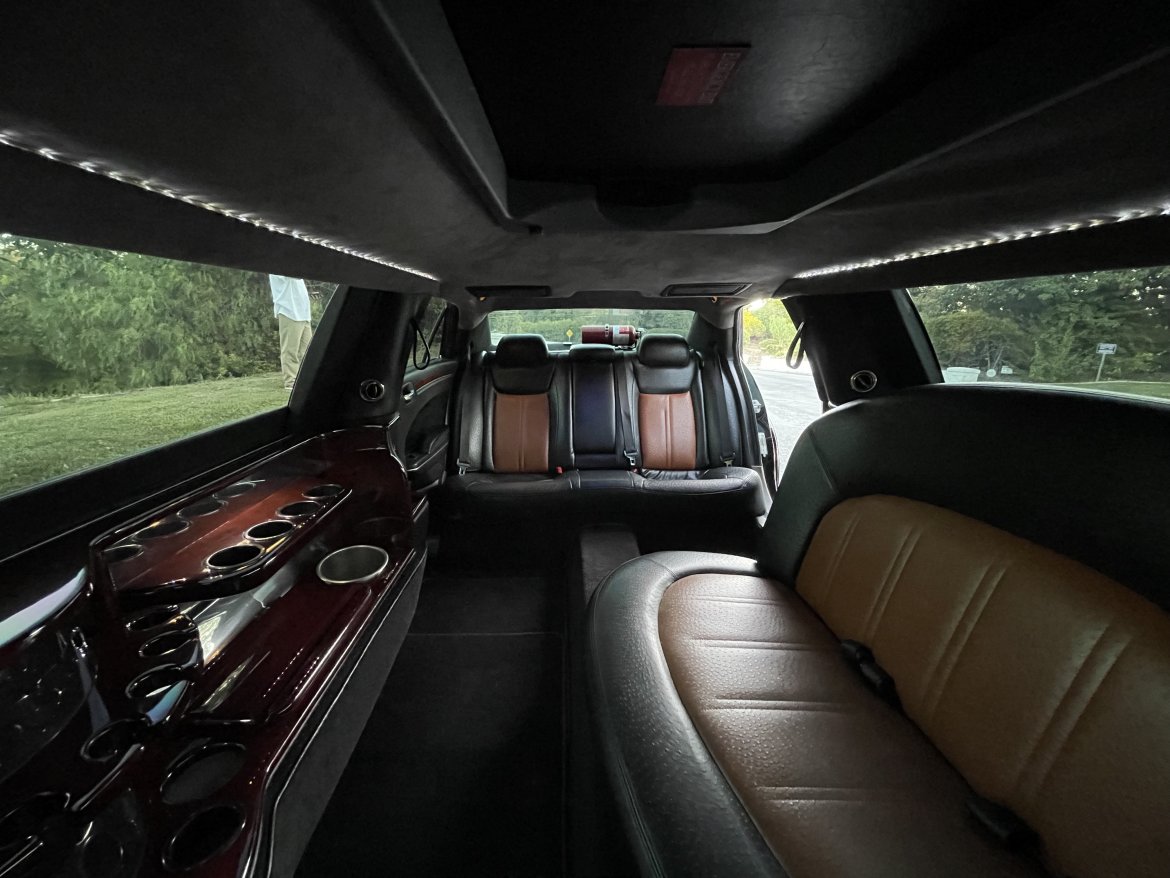 Limousine for Sale in Temecula, CA - Photo 14
