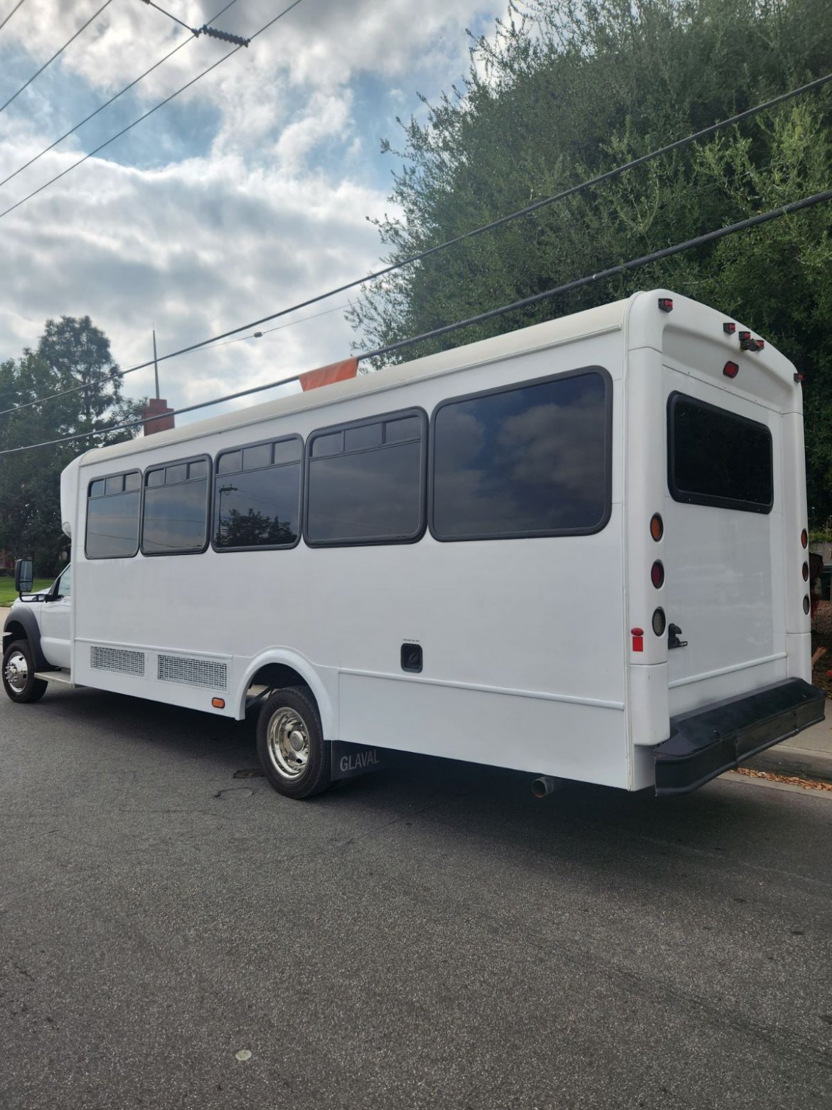 Limo Bus for Sale in Fontana, CA - Photo 6