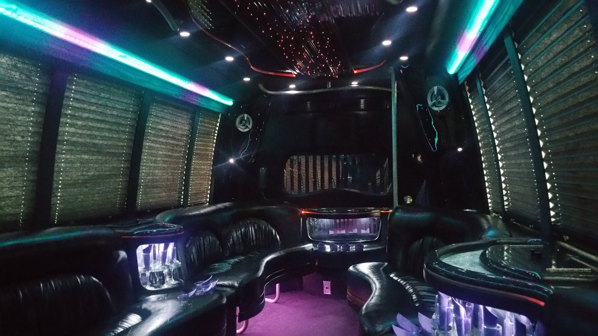 Photo of Limo Bus for sale: 2005 Ford E 450 28&quot; by Krystal