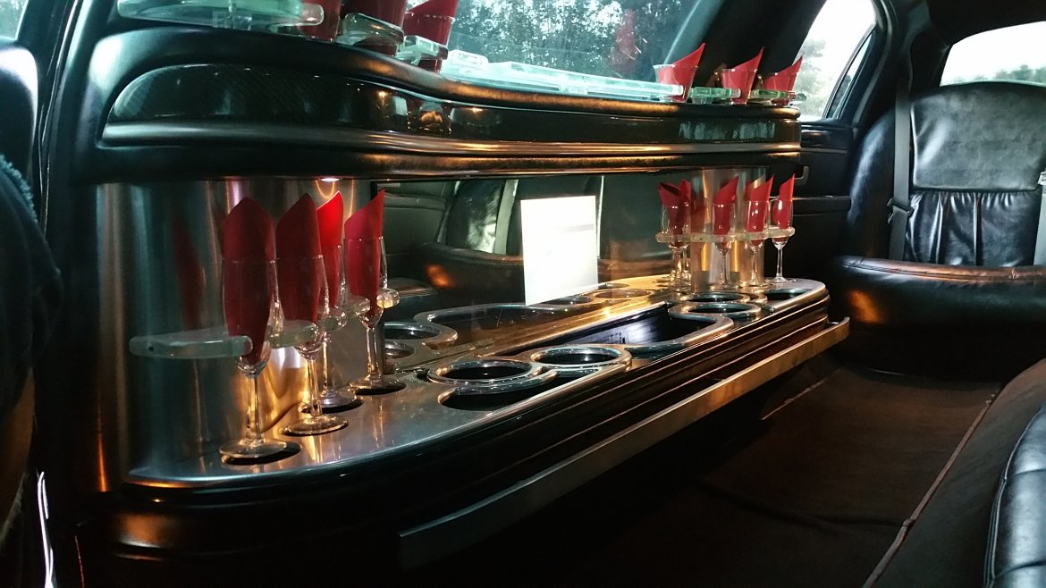 Photo of Limousine for sale: 2008 Lincoln TownCar 120&quot; by Krystal