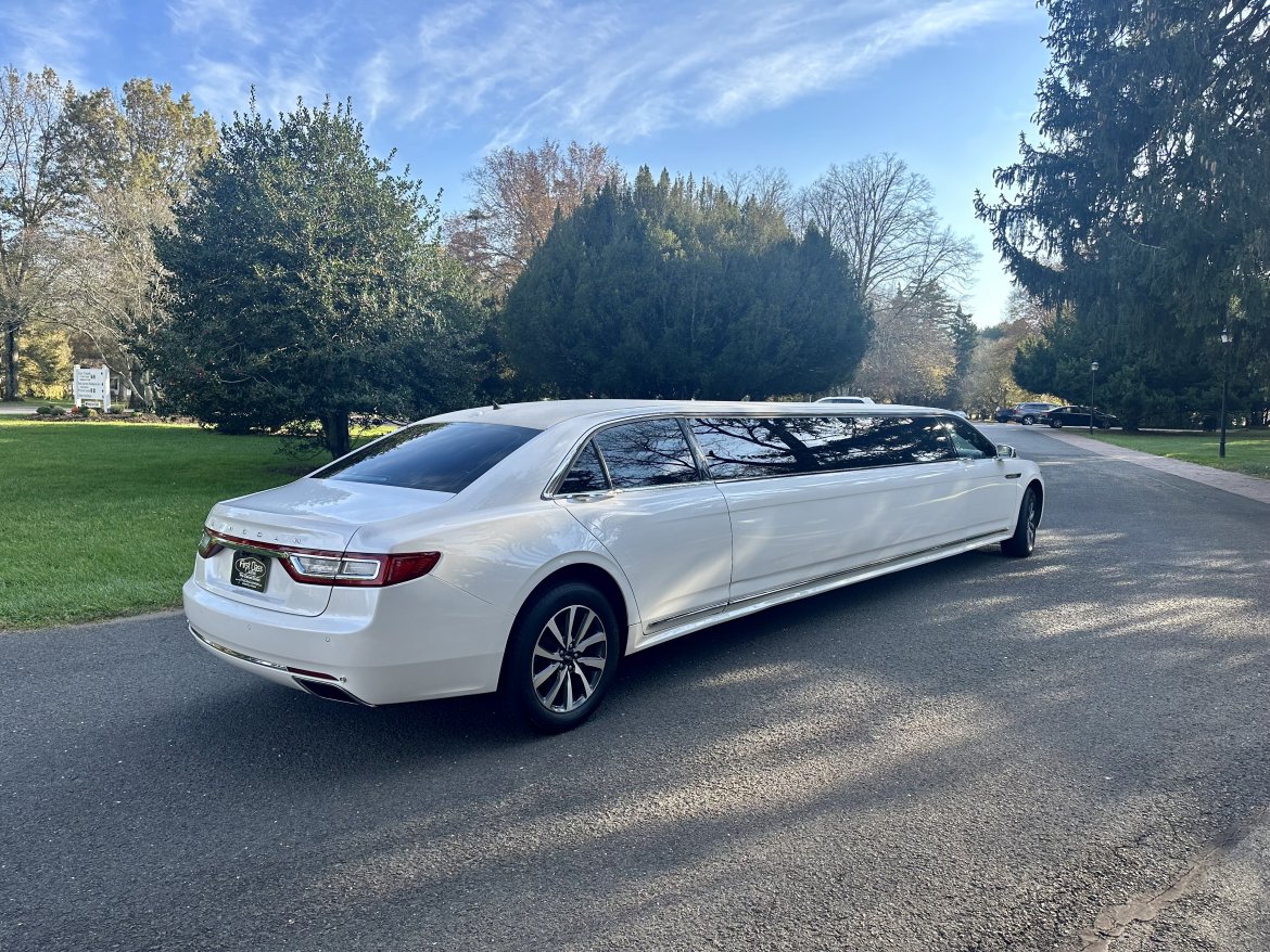 Limousine for Sale in Morganville, NJ - Photo 14