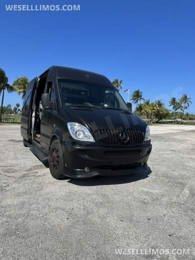2008 Mid-west/ Custom Freightliner Sprinter High Roof