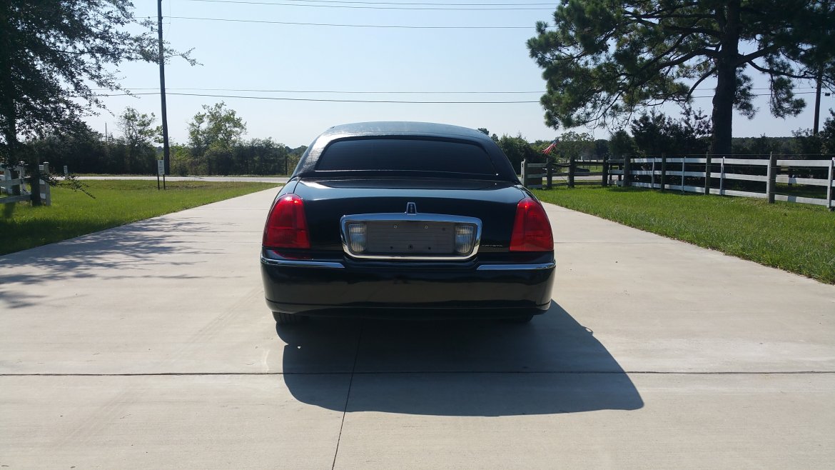 Photo of Limousine for sale: 2009 Lincoln TownCar 120" by Krystal