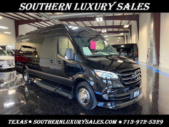 2024 Mercedes-Benz Buisness Class Club J Sprinter for Sale in Cypress, TX - Main Photo