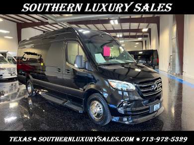 2024 Mercedes-Benz Buisness Class Club J Sprinter for Sale in Cypress, TX - Main Photo