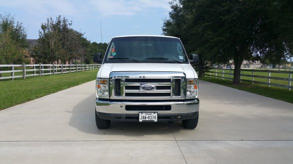 2010 Ford E-350 XLT Super Duty w/Advance Trac & Flex Fuel Sprinter for Sale in Houston, TX - Photo 3