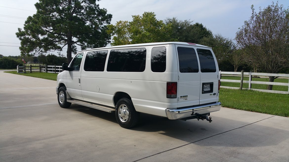 Photo of Sprinter for sale: 2010 Ford E-350 XLT Super Duty w/Advance Trac &amp; Flex Fuel by Ford
