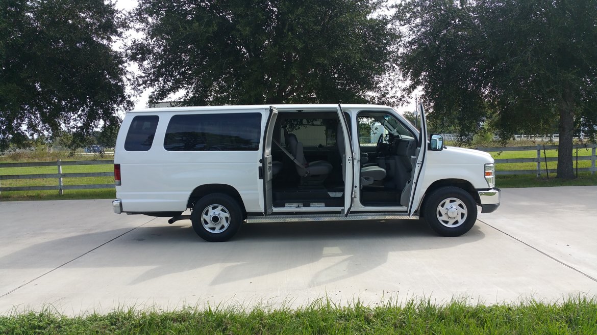 Used 10 Ford E 350 Xlt Super Duty W Advance Trac Amp Flex Fuel For Sale Ws We Sell Limos