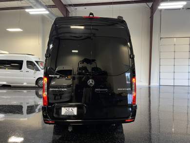 2023 Mercedes-Benz Avenger Sprinter for Sale in Cypress, Texas, US - Photo 3