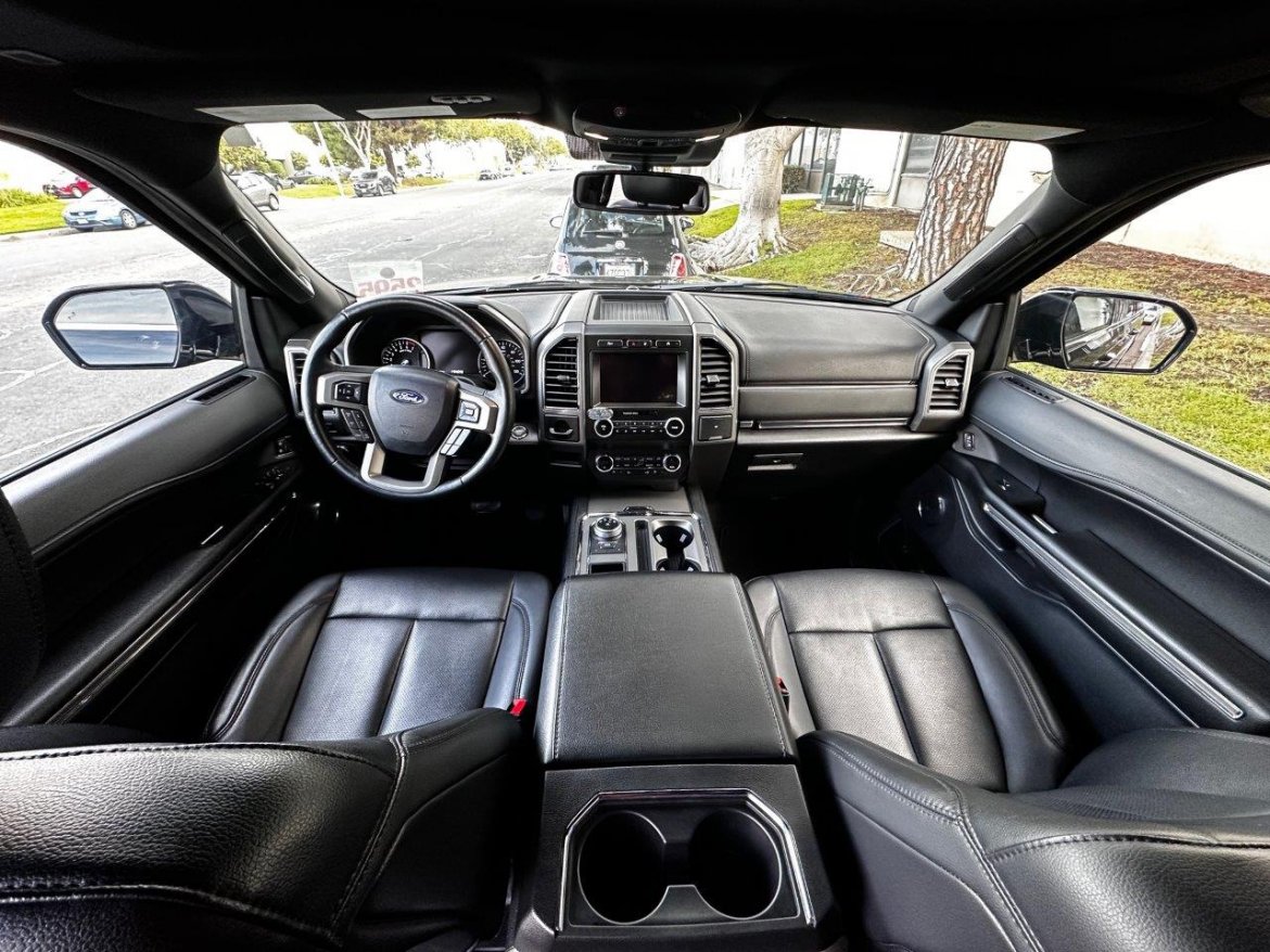 SUV for Sale in Carson, CA - Photo 10