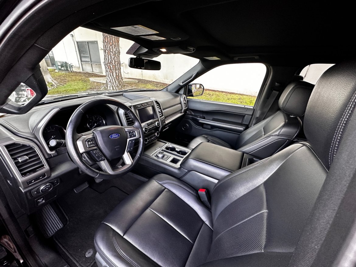 SUV for Sale in Carson, CA - Photo 11