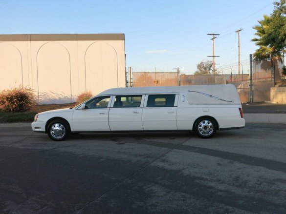 2005 Federal Coach Cadillac Deville 6-Door Stretch Hearse