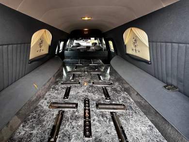 2005 Federal Coach Cadillac Deville 6-Door Stretch Hearse