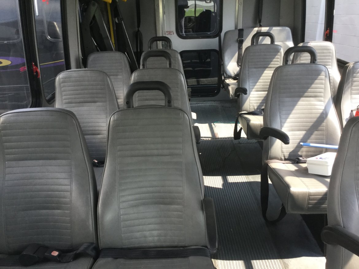 Photo of Sprinter for sale: 2006 Ford E450 by Elkhart Coach