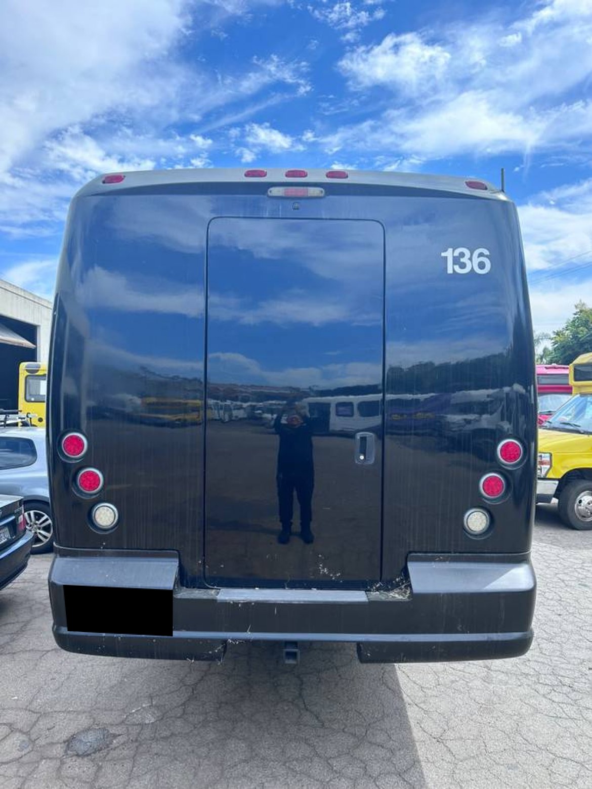 Executive Shuttle for Sale in Anaheim, CA - Photo 20