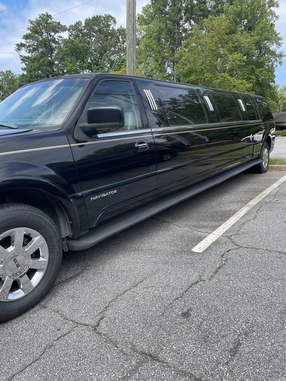 Limousine for Sale in Smyrna, GA - Photo 2