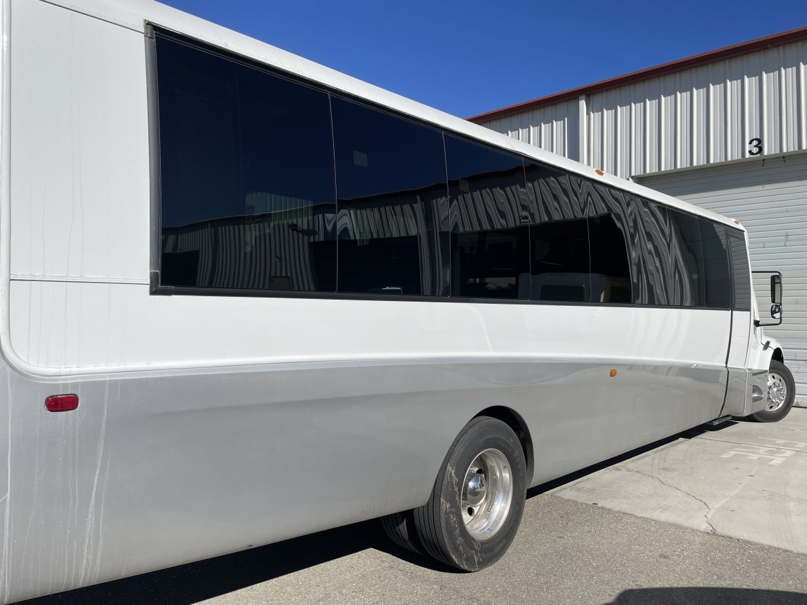 Executive Shuttle for Sale in Laguna Niguel, CA - Photo 8