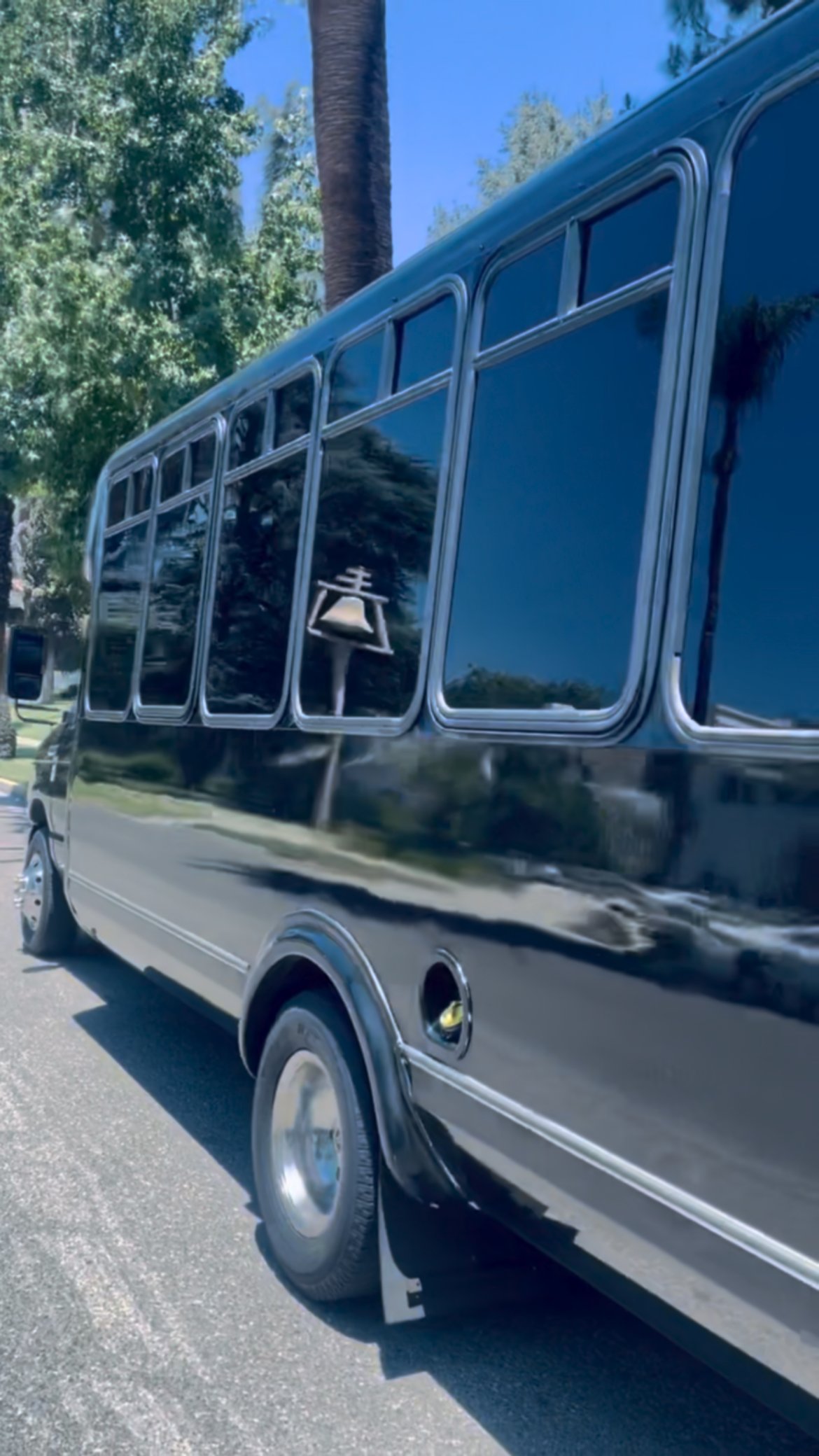 Limo Bus for Sale in Antioch, CA - Photo 6