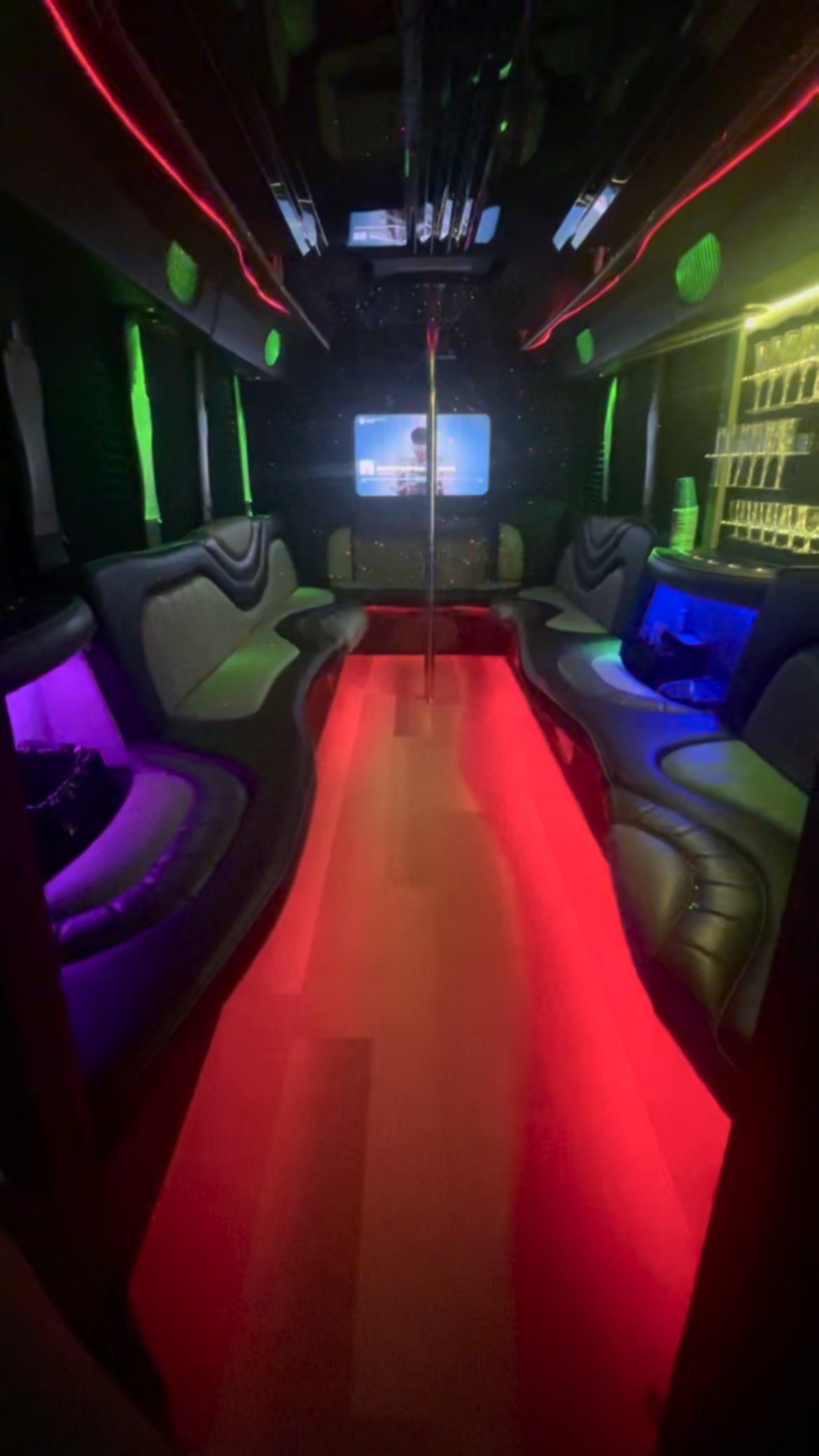 Limo Bus for Sale in Antioch, CA - Photo 11