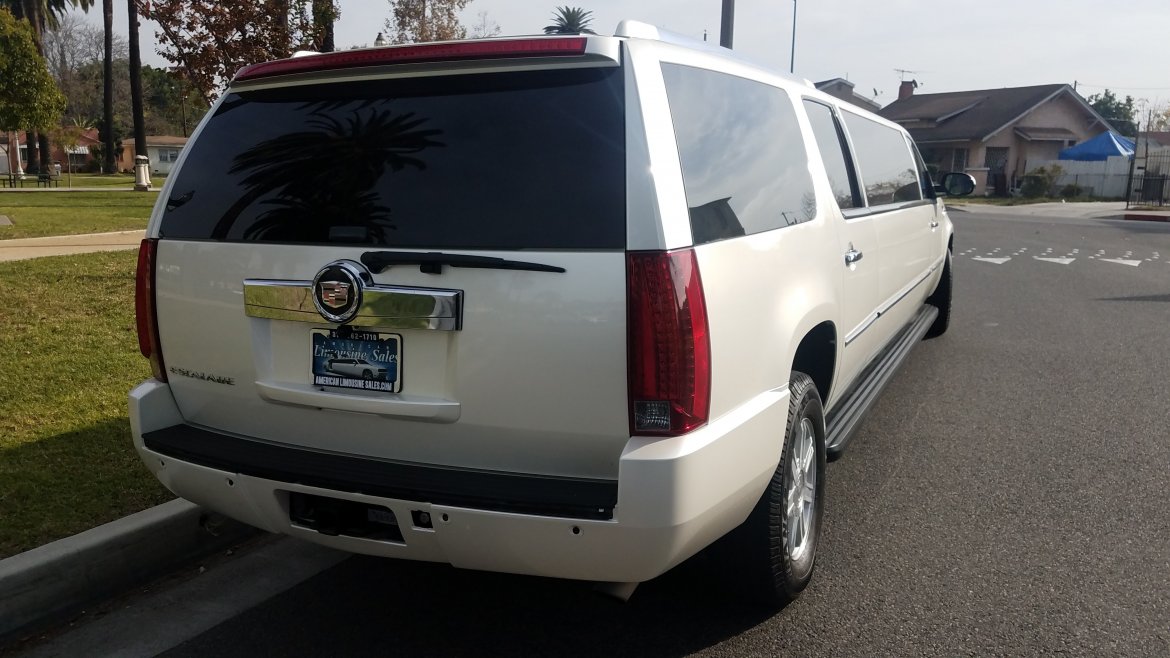 Photo of Limousine for sale: 2007 Cadillac Escalade by Pinnacle