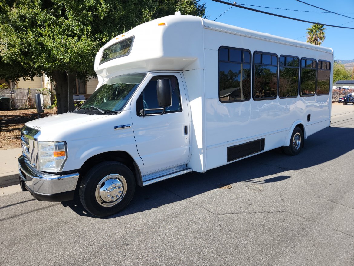 Used 2015 Ford E450 for sale in Fontana, CA #WS-17027 | We Sell Limos