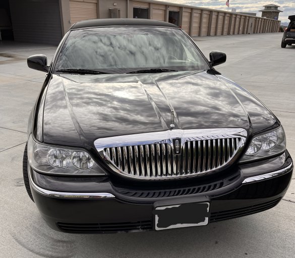 2004 Lincoln Towncar Limousine for Sale in Napa, CA - Main Photo