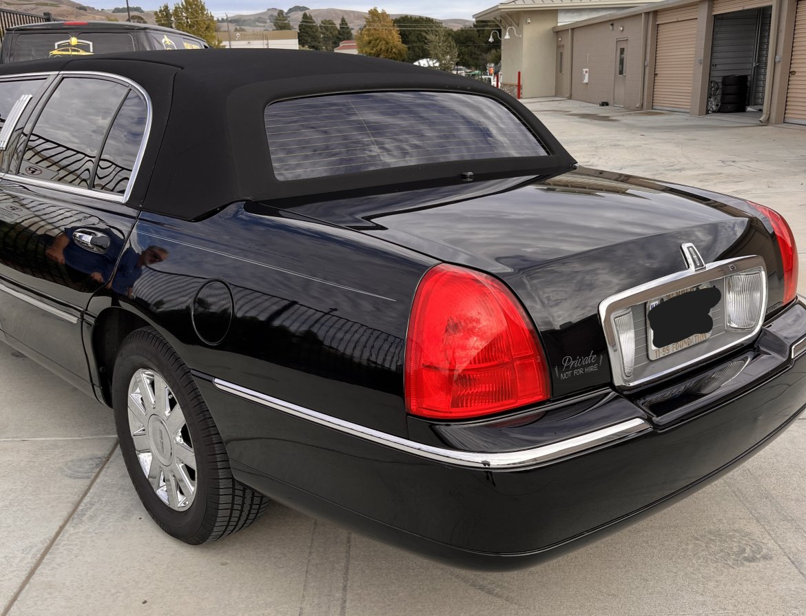 Limousine for Sale in Napa, CA - Photo 2