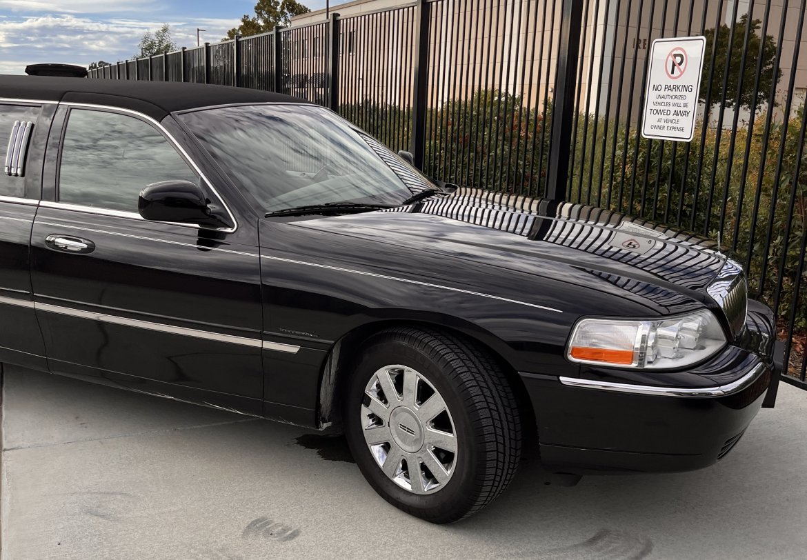 Limousine for Sale in Napa, CA - Photo 4