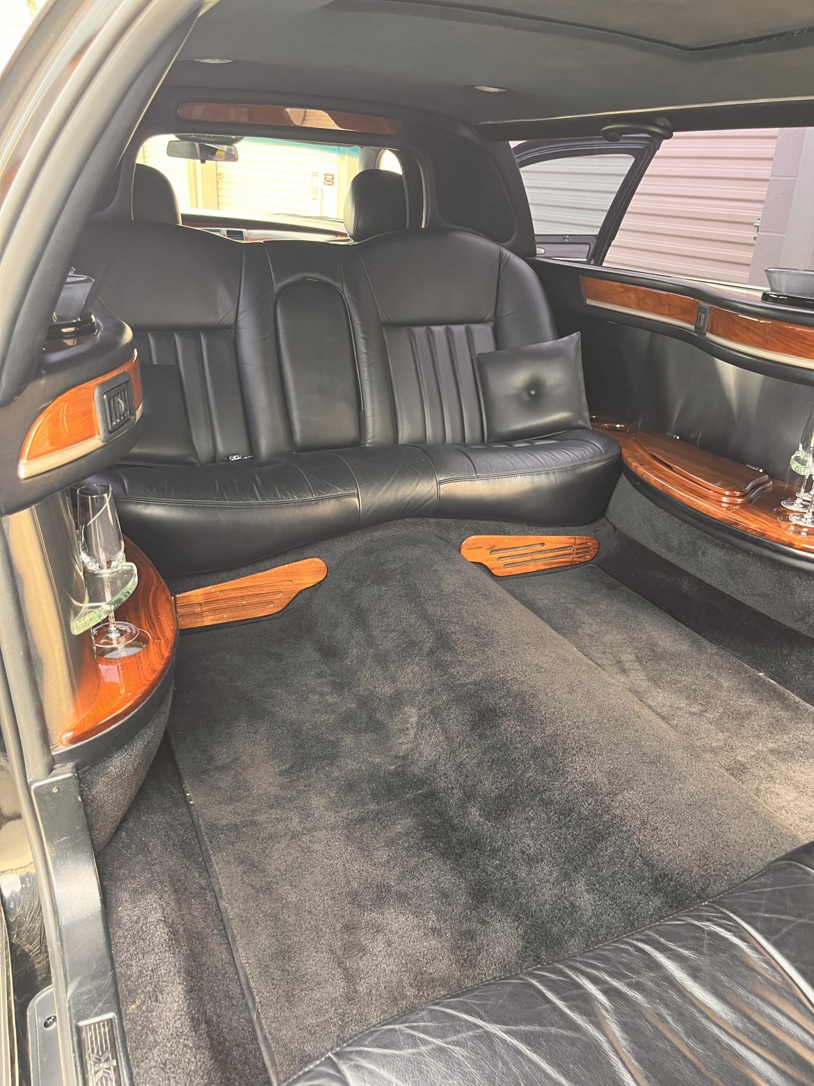 Limousine for Sale in Napa, CA - Photo 14