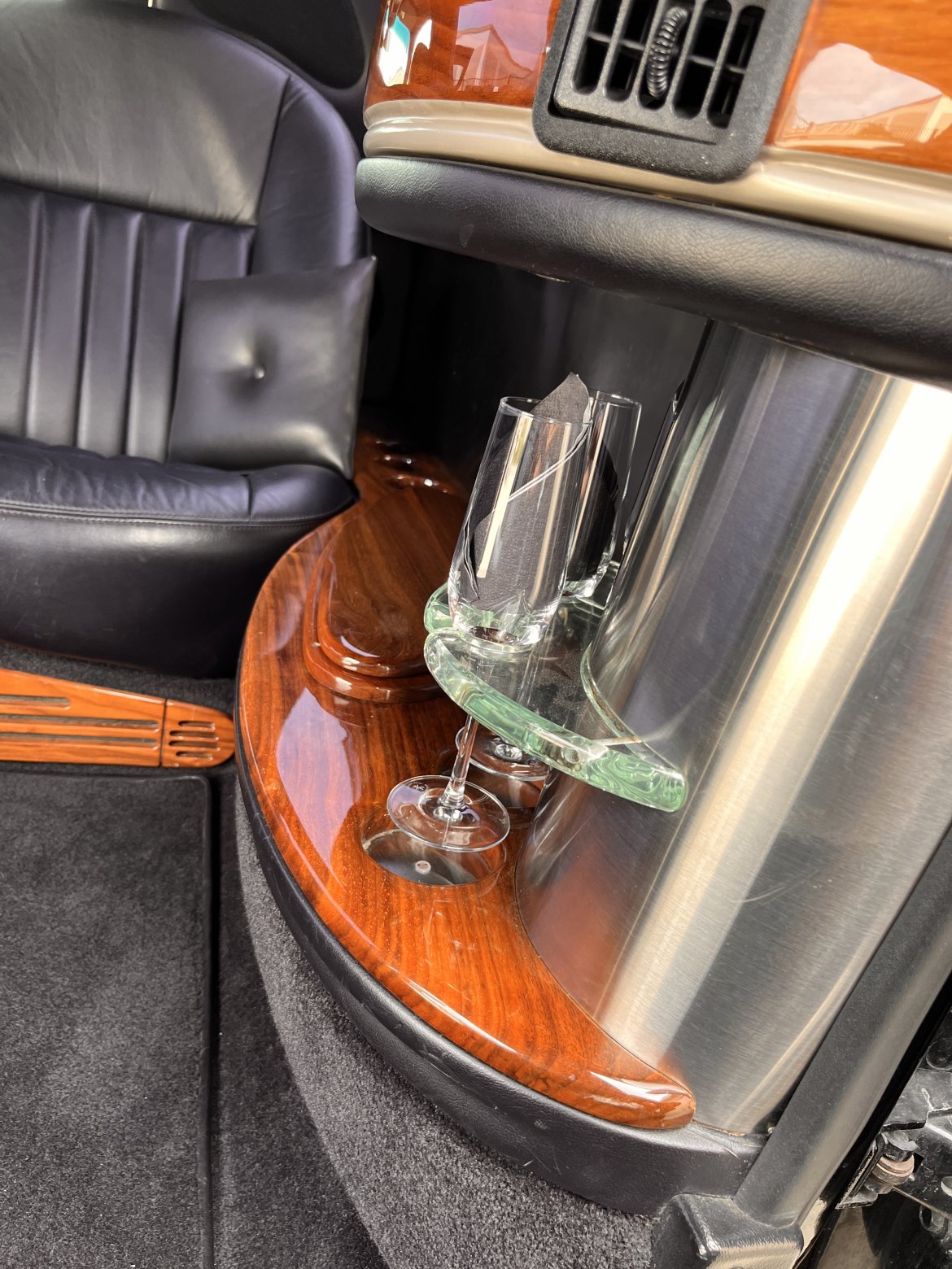 Limousine for Sale in Napa, CA - Photo 18
