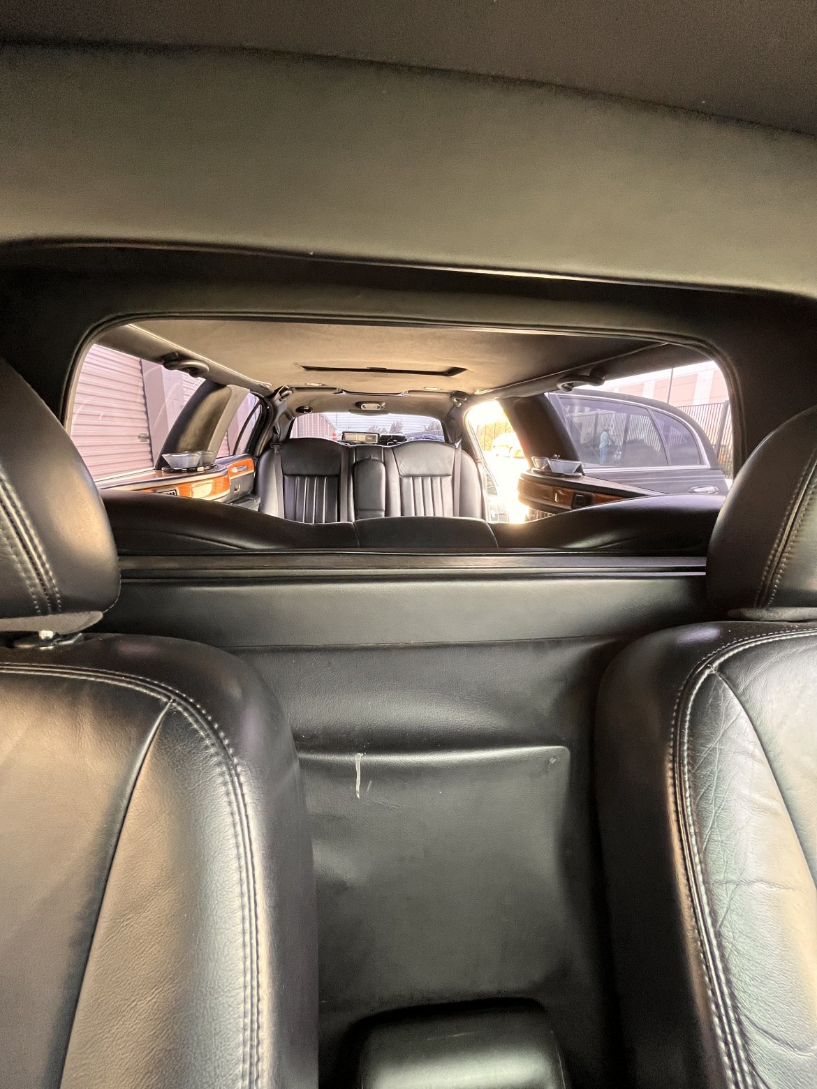Limousine for Sale in Napa, CA - Photo 23