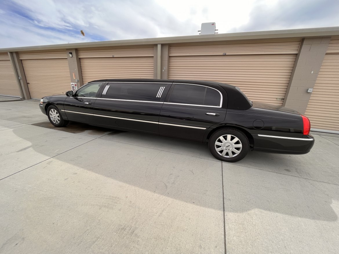 Limousine for Sale in Napa, CA - Photo 28