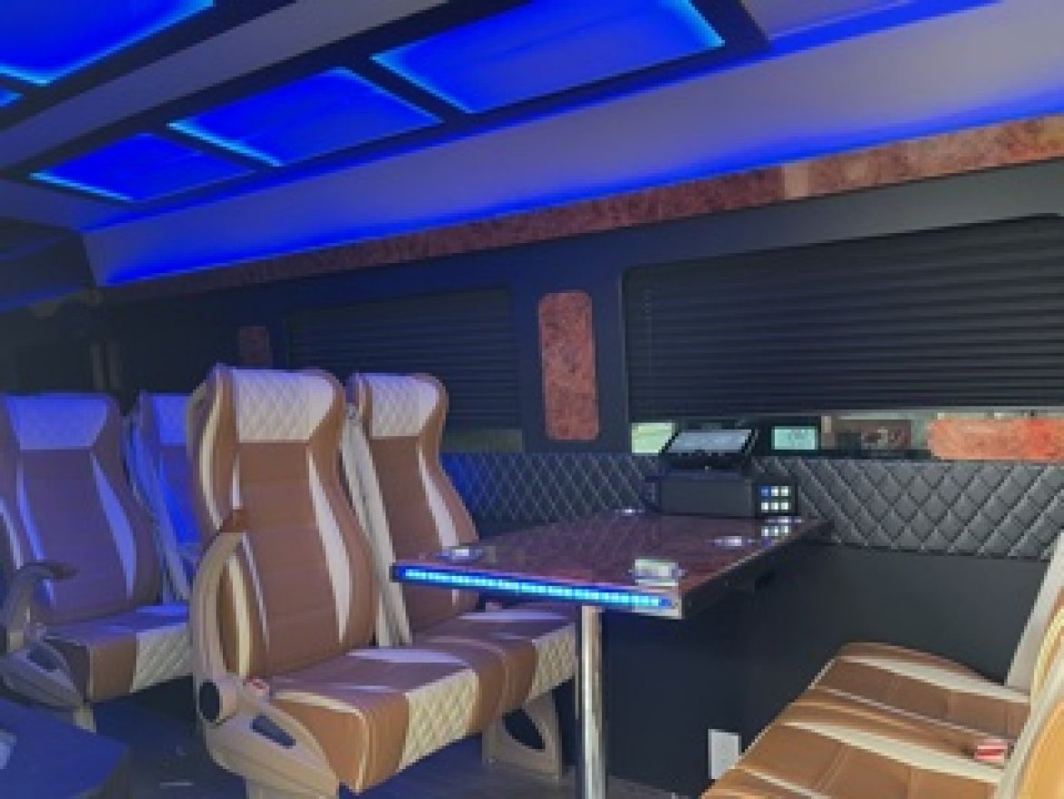 Sprinter for Sale in Atlanta, GA - Photo 3