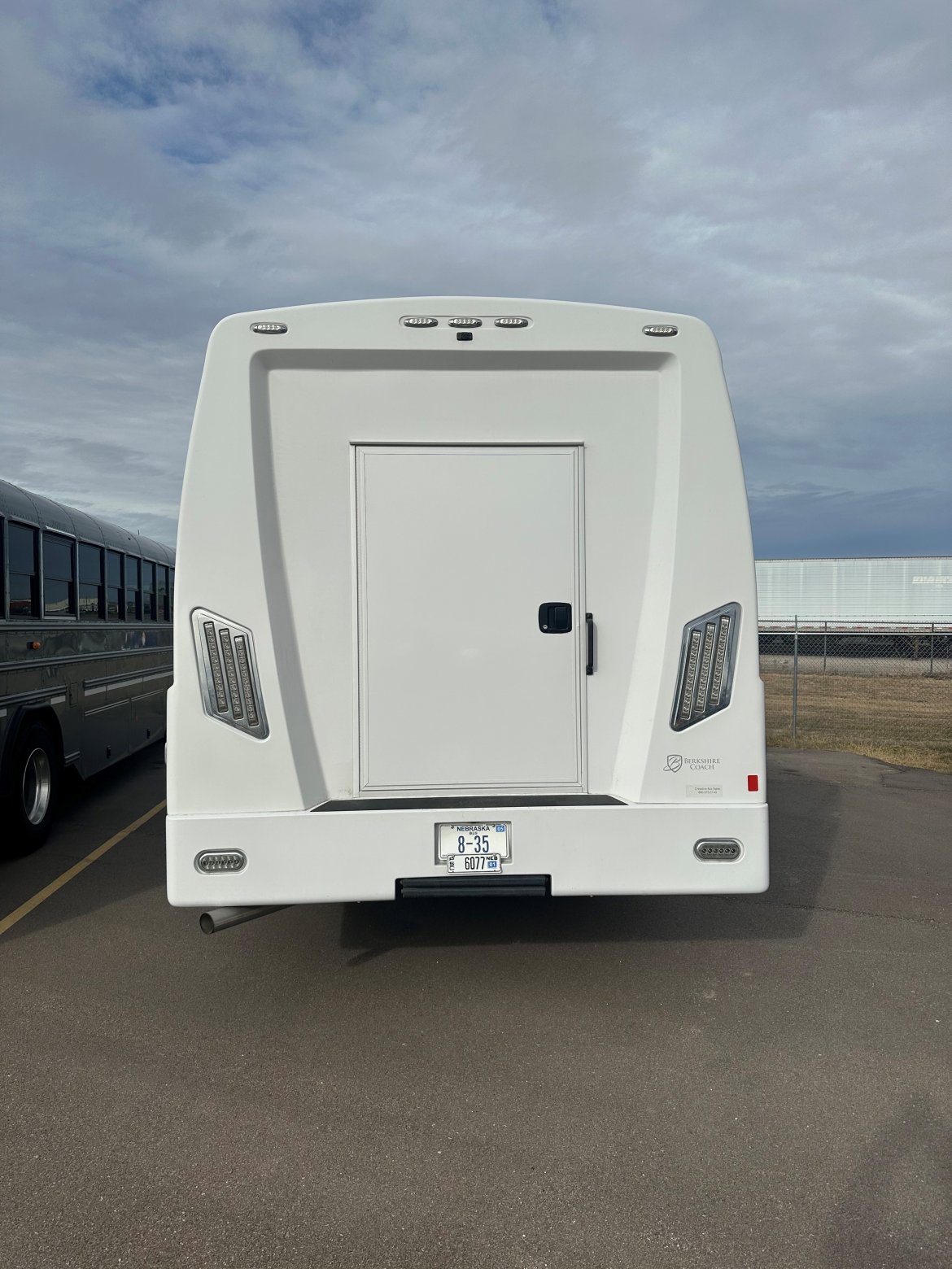 Executive Shuttle for Sale in Grand Island, NE - Photo 5