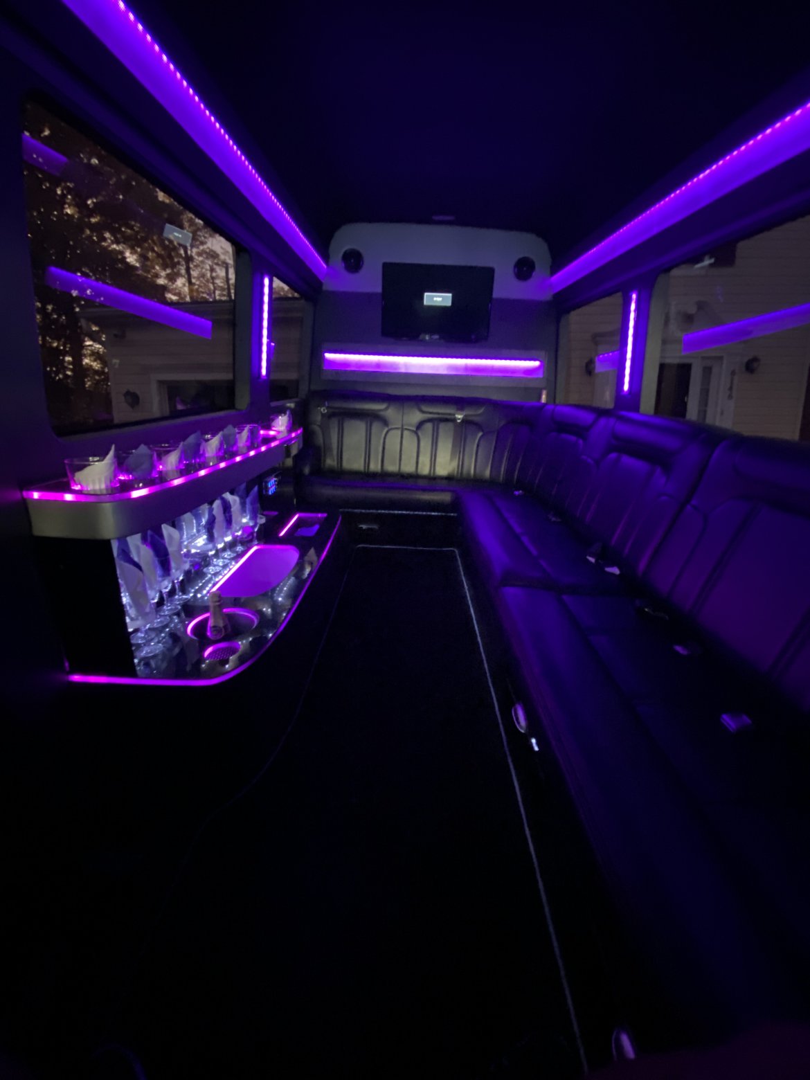 Limo Bus for Sale in Elkridge, MD - Photo 5