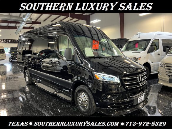 2024 Mercedes-Benz Buisness Class Club J #13253 Sprinter for Sale in Cypress, TX - Main Photo