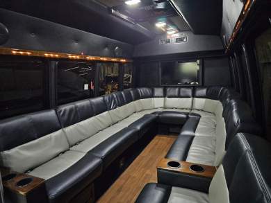 2012 Ford E350 Limo Bus for Sale in Erie, Pennsylvania, US - Photo 3