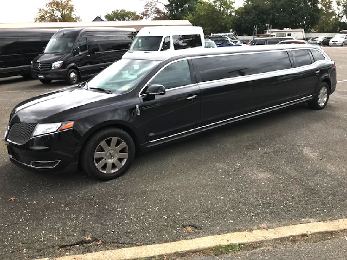 Limousine for sale: 2014 Lincoln MKT 27&quot; by Royale Coach