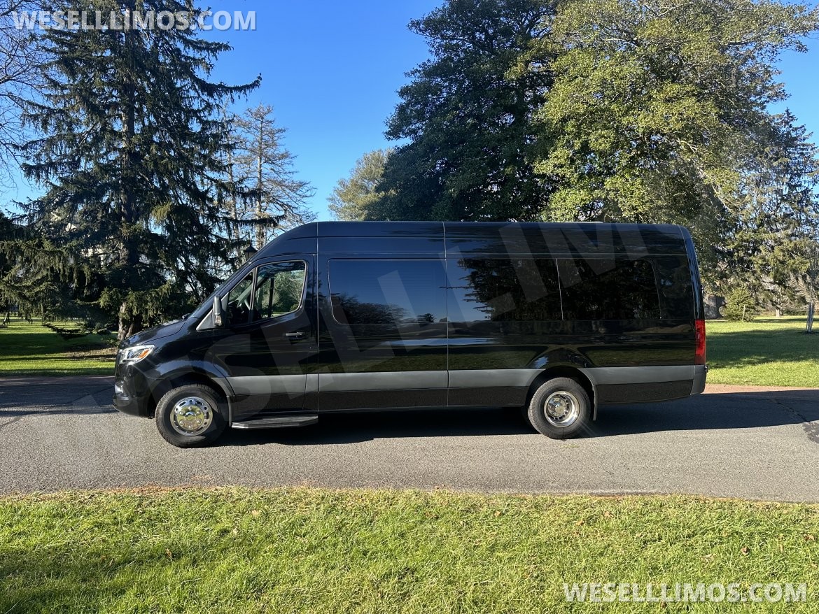 Sprinter for Sale in Morganville, NJ - Photo 17