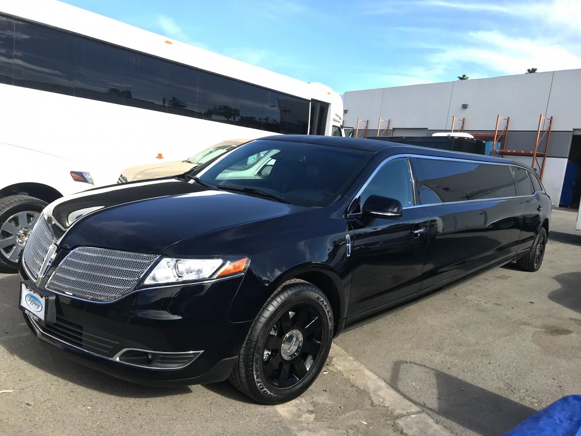 Photo of Limousine for sale: 2017 Lincoln MKT 27&quot; by Tiffany Coach