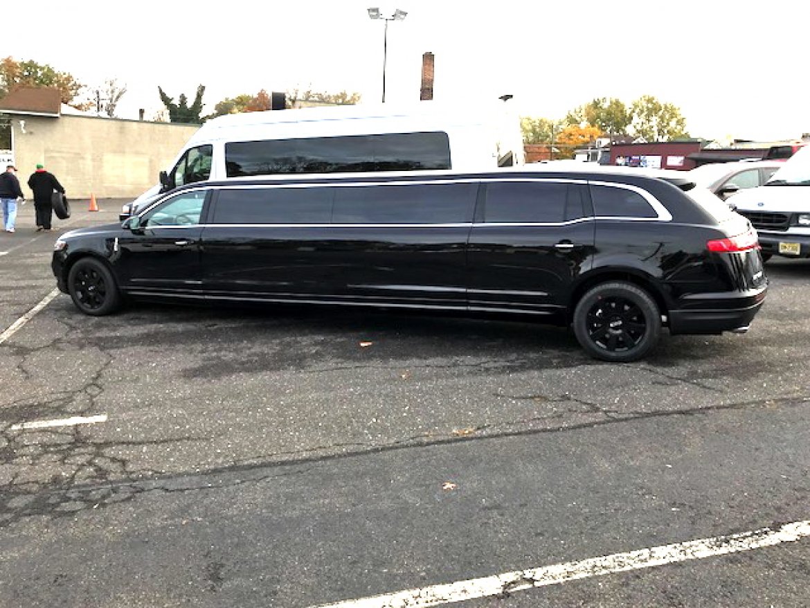 Photo of Limousine for sale: 2017 Lincoln MKT 27&quot; by Tiffany Coach