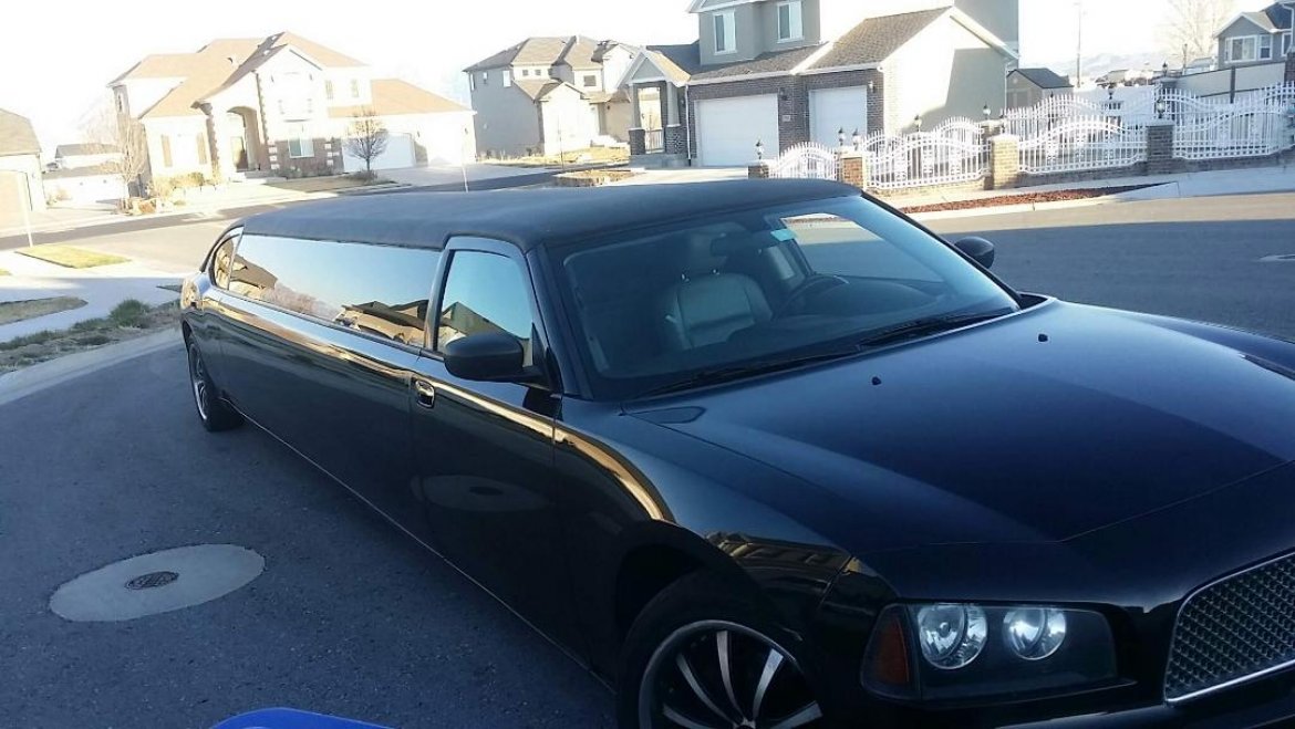 Limousine for sale: 2008 Dodge Charger 140&quot; by Custom Coach