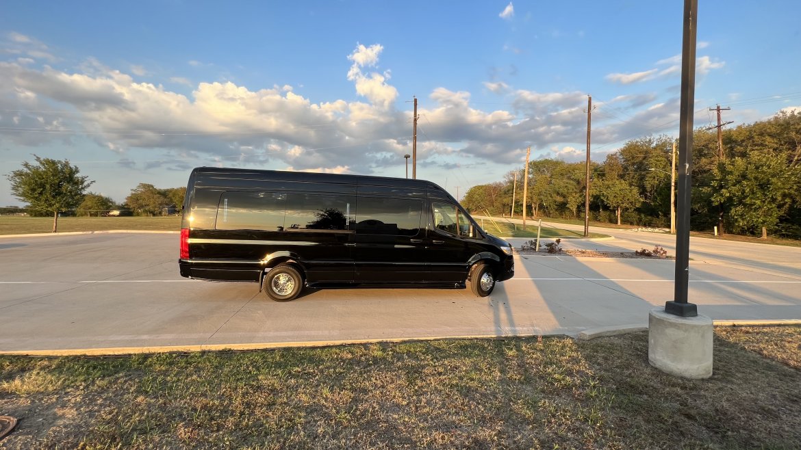 Sprinter for Sale in Arlington, TX - Photo 10