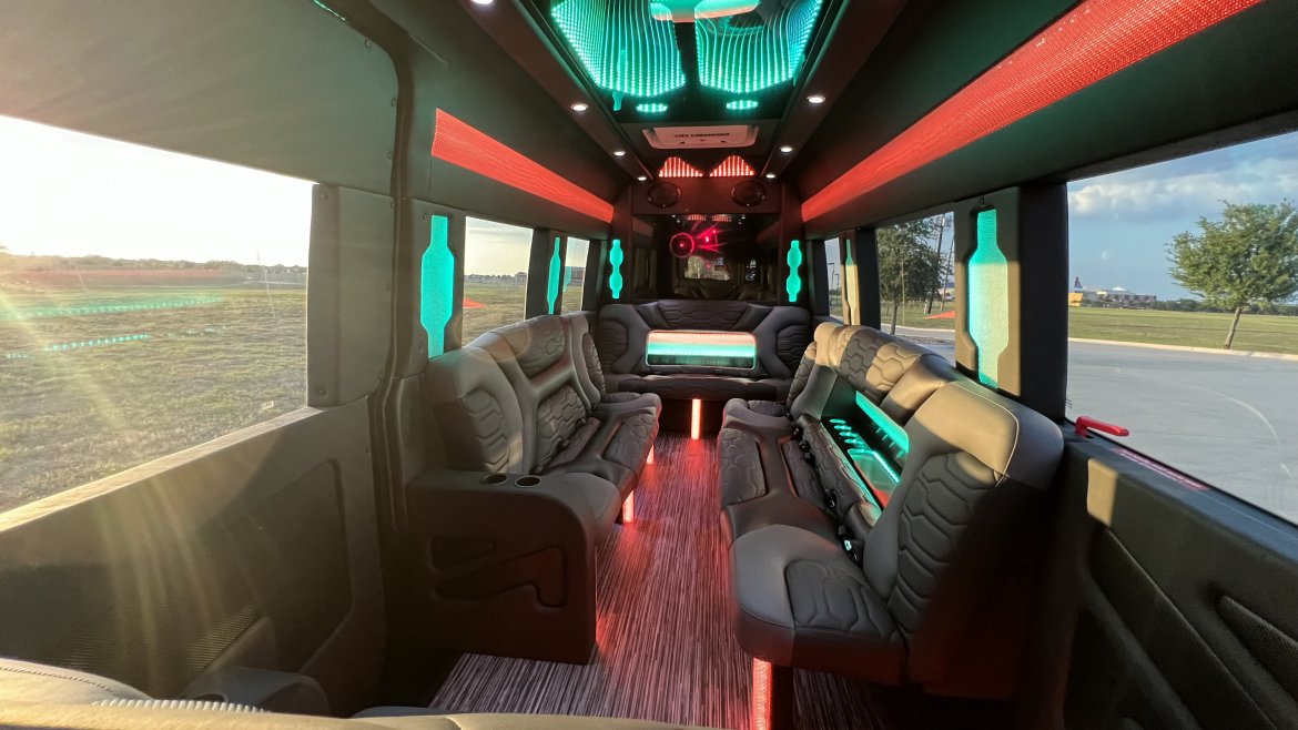 Sprinter for Sale in Arlington, TX - Photo 15