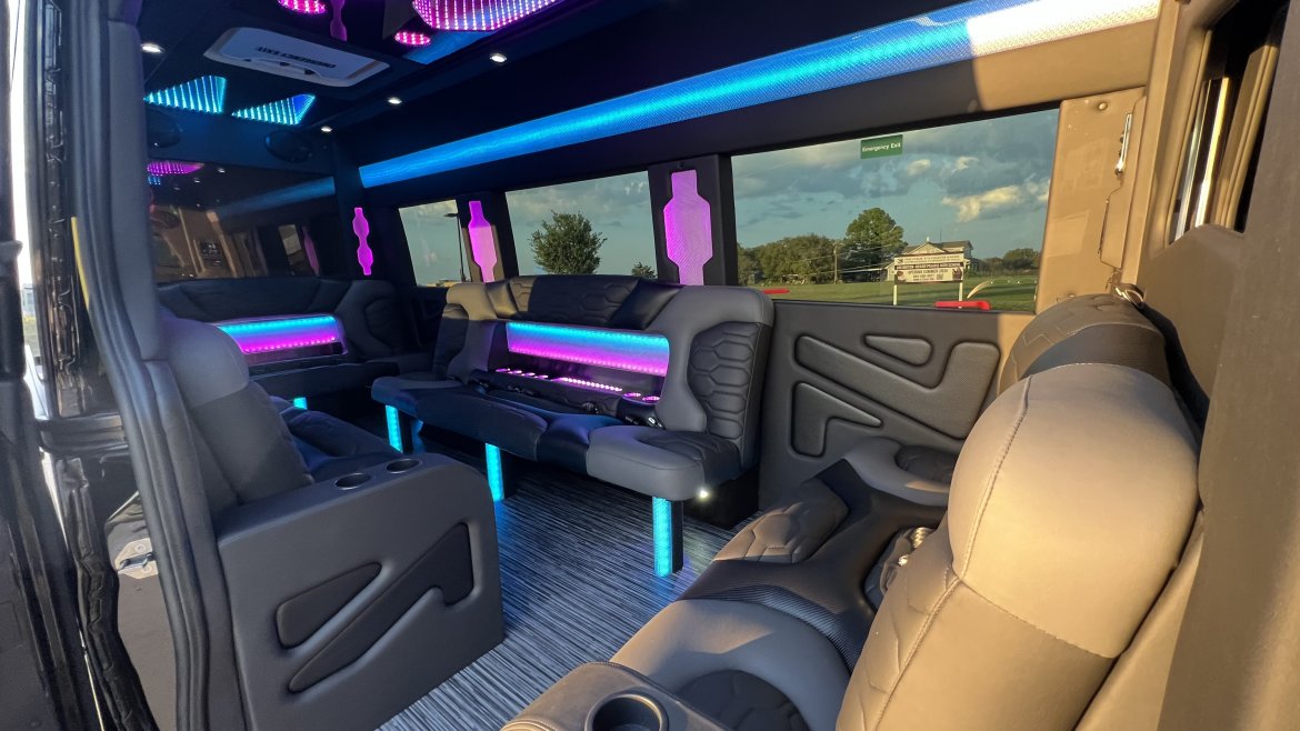 Sprinter for Sale in Arlington, TX - Photo 18