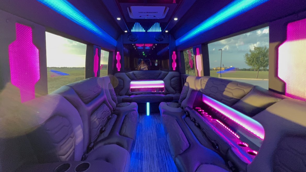 Sprinter for Sale in Arlington, TX - Photo 24