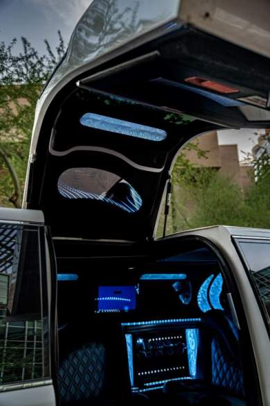 2020 Infiniti QX80 Limousine for Sale in Phoenix, Arizona, US - Photo 4