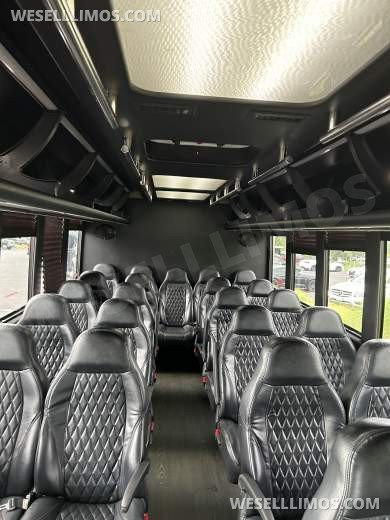2017 Ford E450 Limo bus
