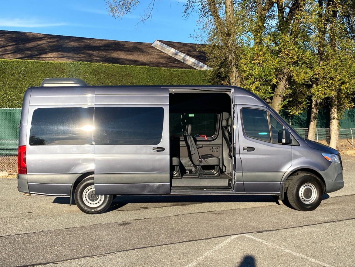 Sprinter for Sale in baldwin, NY - Photo 21
